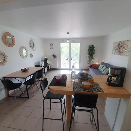 T3 Le Lou-piscine & Parking - 5min Des Thermes Gréoux-les-Bains